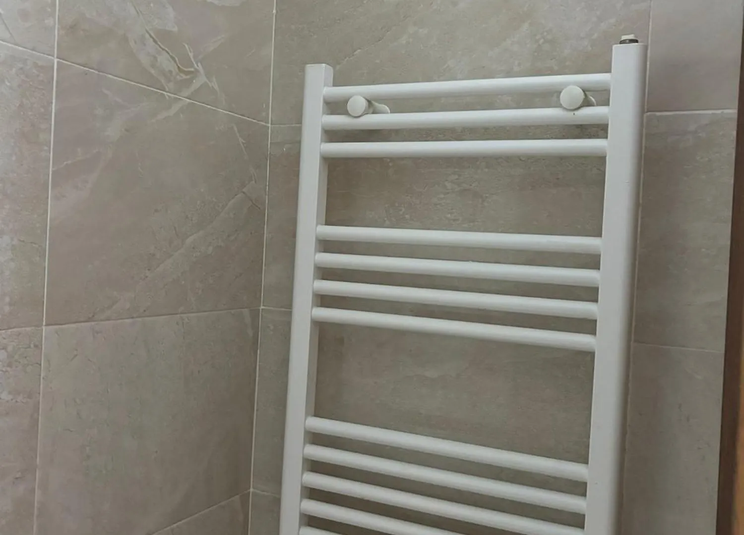Appart Meuble Cite Elwahat El Aouina